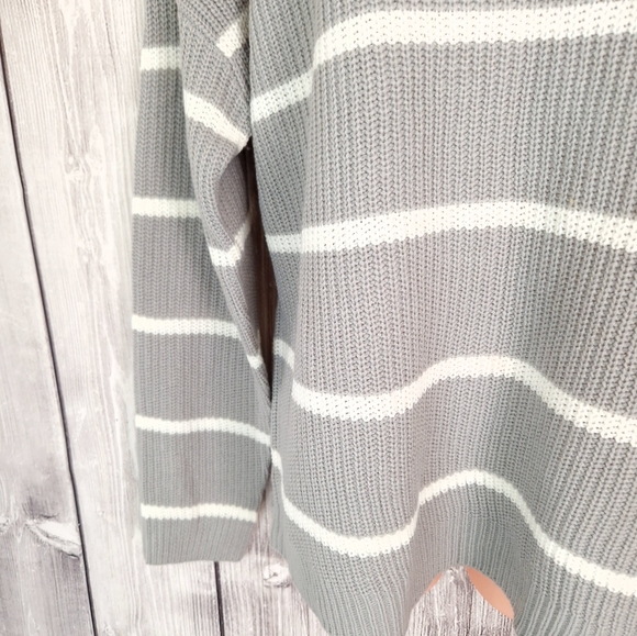 Pep&Co Size uk 16/18 Sweater Striped Gray and white - Picture 3 of 8